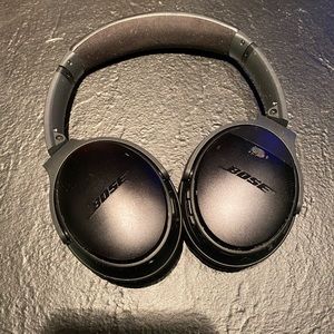 BOSE QuietComfort Noise Cancelling Headphones
